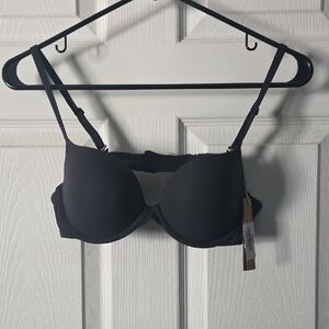 SKIMS Black Bra